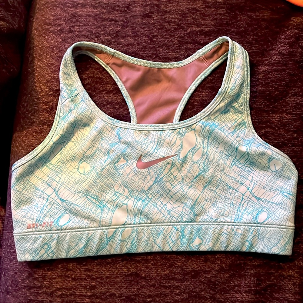 Nike sports bra